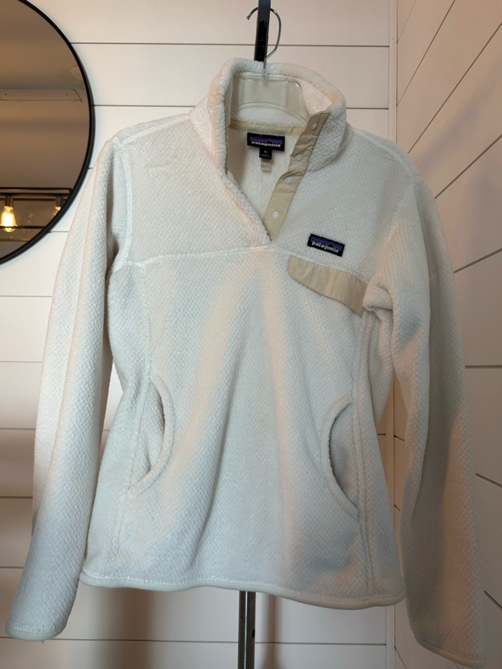Patagonia Cream and Tan Snap-T Fleece Pullover
